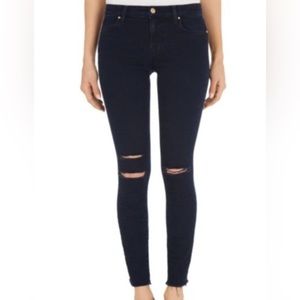 J Brand “Cropped Ankle Skinny” color Blue Mercy, size 25